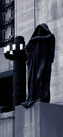Ivstitia, Statue de la vérité, Cour suprême du Canada